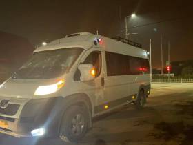 В Якутске девятилетнего мальчика госпитализировали в реанимацию после наезда микроавтобуса UPD