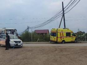 В Якутске произошло ДТП с автомобилем скорой помощи