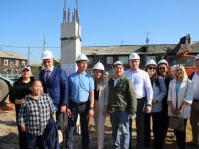 В Якутске установлена первая свая нового микрорайона «Спортивный»