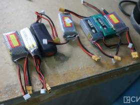 Усидчивость и эксперименты: школьников Якутска обучают строить модели самолетов