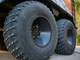 Вездеходы «Бурлак» могут заменить авиаперевозку грузов в труднодоступные поселения Якутии