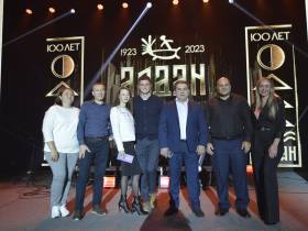 Сотрудники филиала АО «ДРСК» «Южно-Якутские электрические сети» отмечены высокими наградами