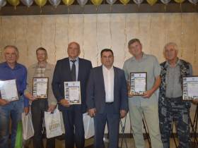 Сотрудники филиала АО «ДРСК» «Южно-Якутские электрические сети» отмечены высокими наградами