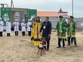 В Амгинском районе Якутии установили первую сваю новой поликлиники