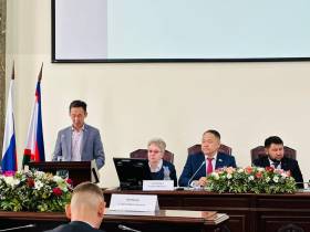 Состоялась заключительная сессия четвертого созыва Якутской городской Думы