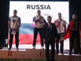 Министр спорта РФ Олег Матыцин посетил чемпионат мира по мас-рестлингу в Узбекистане