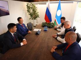 ВЭФ-2023: Айсен Николаев и Олег Матыцин обсудили вопросы организации и проведения игр «Дети Азии»