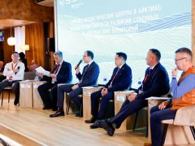 ВЭФ-2023: новый торгово-логистический центр открыли в Среднеколымском районе Якутии