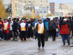 В Якутске более четырех тысяч любителей бега вышли на старт всероссийского забега «Кросс нации»