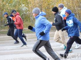 В Якутске более четырех тысяч любителей бега вышли на старт всероссийского забега «Кросс нации»