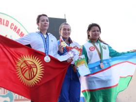 Гимн России, новый уровень конкуренции и триумф Баишевых. Итоги чемпионата мира по мас-рестлингу