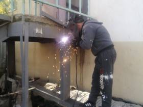 В Якутске во время проверки опасных конструкций обнаружили складирование железобетонных плит