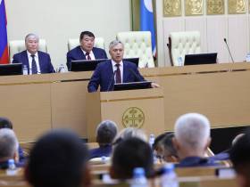 Избраны новые заместители председателя парламента Якутии