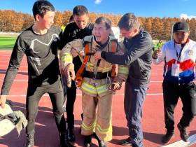 Трем студентам Верхневилюйского техникума вручили знаки «Доблесть и честь»