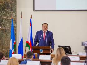 Депутаты Якутской городской Думы нового созыва провели первое заседание