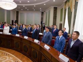 Депутаты Якутской городской Думы нового созыва провели первое заседание