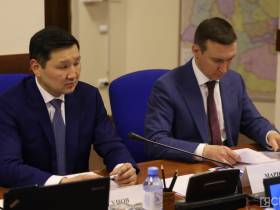 Кирилл Бычков провел совещание по вопросам взаимодействия Якутии и АЛРОСА