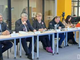 На площадке Гражданского форума в Якутске обсудили вопросы патриотического воспитания молодёжи