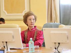 В Якутске проходит форум по вопросам сохранения, возрождения и развития национального танца осуохай