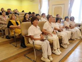 В Якутске органы власти и местного самоуправления обсудили вопросы активного долголетия