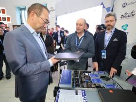 Глава Якутии ознакомился с разработками местных компаний на форуме «Цифровой алмаз»