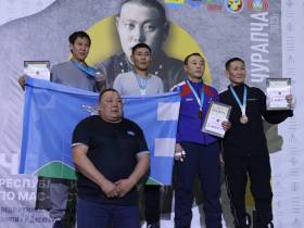 В Чурапче выявили новых чемпионов Якутии по мас-рестлингу