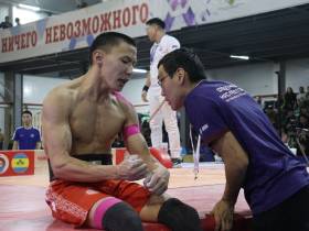Определены финалисты чемпионата Якутии по мас-рестлингу