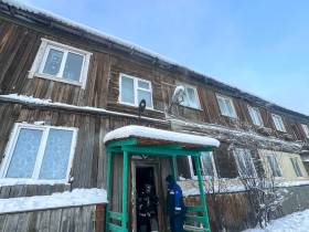 В Якутске в результате пожара в многоквартирном доме погибла женщина