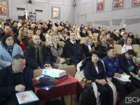 Кирилл Бычков выступил с отчетом правительства Якутии перед жителями поселка Чульман