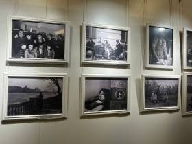 Фотовыставка «Амга – Москва – Якутск» открылась в Якутске в честь 90-летия Вячеслава Петрова