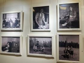 Фотовыставка «Амга – Москва – Якутск» открылась в Якутске в честь 90-летия Вячеслава Петрова