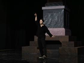 Шохруз Шепелев: «Театр — это место, где ты постоянно учишься»