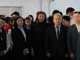 День науки отметили во Дворце детского творчества Якутска