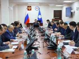 Острые вопросы сельского хозяйства Якутии обсудили с представителем федерального Минсельхоза