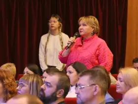 Правительственная группа отчиталась перед жителями Айхала и Удачного