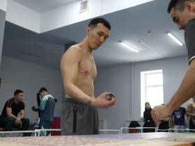 Чемпионат Якутии собрал одних из сильнейших многоборцев