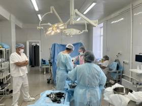 Мобильные хирурги начали работу в Алданском районе