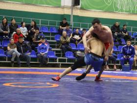 Верхоянский многоборец Петр Прудецкий во второй раз завоевал золото чемпионата Якутии