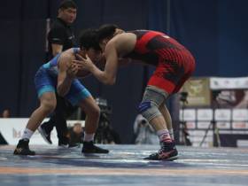 Четыре борца из Якутии завоевали золотые медали турнира Романа Дмитриева