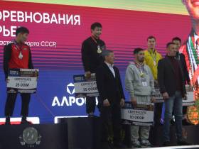 Четыре борца из Якутии завоевали золотые медали турнира Романа Дмитриева