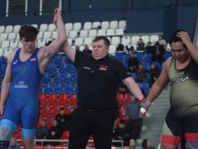 Четыре борца из Якутии завоевали золотые медали турнира Романа Дмитриева