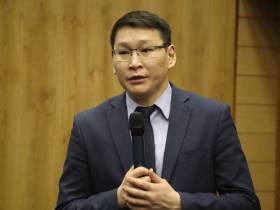 Правительственная группа отчиталась перед промышленными компаниями Нерюнгринского района