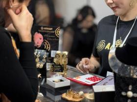 Бренд «Алтан-Арт» компании «Камелек» стал лучшим в номинации «Этнический дизайн» в международном ювелирном конкурсе