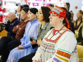 В Якутске открыли выставку в честь Дня родного языка и письменности