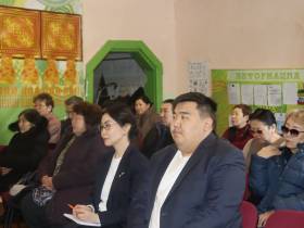 Правительственная группа отчиталась перед населением сёл Чамча и Орто-Нахара Ленского района