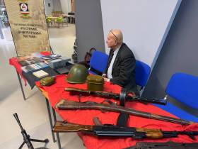 В Якутске полицейские провели профориентационное мероприятие для молодежи