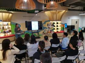 В Якутске обсудили наследие Новгородова: как якутский алфавит вдохновляет современный дизайн и моду