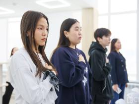 В Якутске началось обучение волонтеров к 80-летию Победы в Великой Отечественной войне