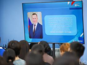 В Якутске началось обучение волонтеров к 80-летию Победы в Великой Отечественной войне