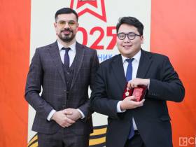 В Якутске началось обучение волонтеров к 80-летию Победы в Великой Отечественной войне